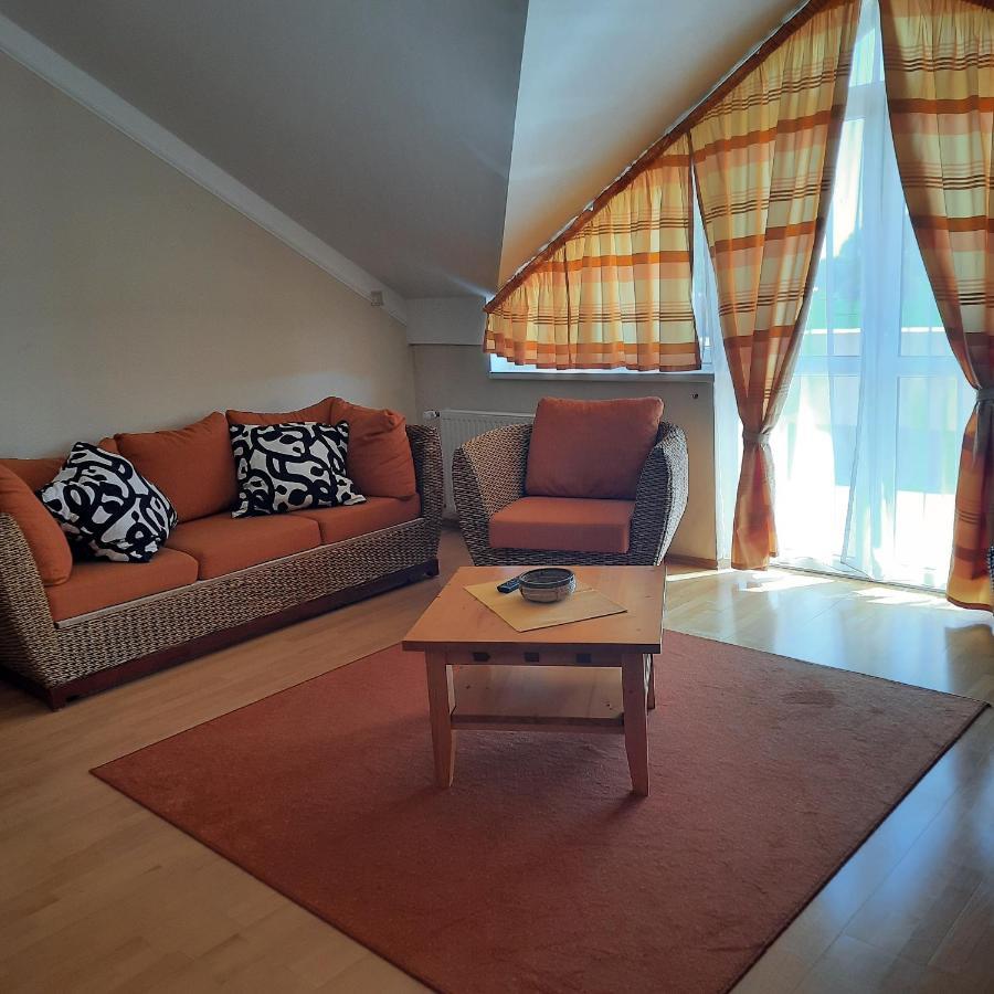Kata Apartman Appartamento Bük Esterno foto